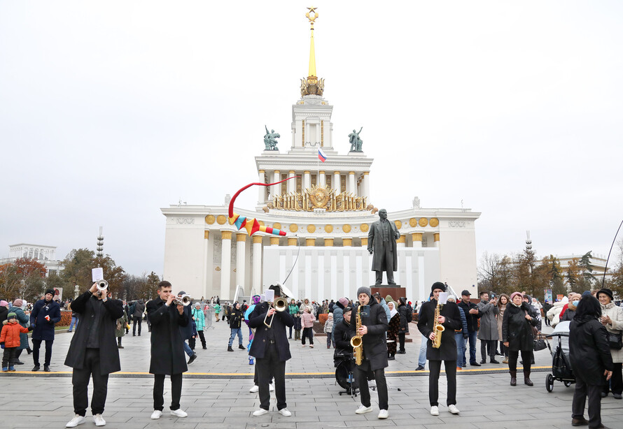 Закрытие форума на вднх. ВДНХ В Москве выставка 2024.